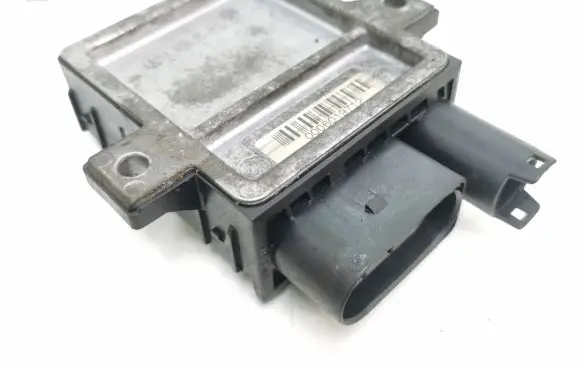 BMW X5 E53 Glow plug pre-heat relay 0522140701 E2119022360 0006019712
