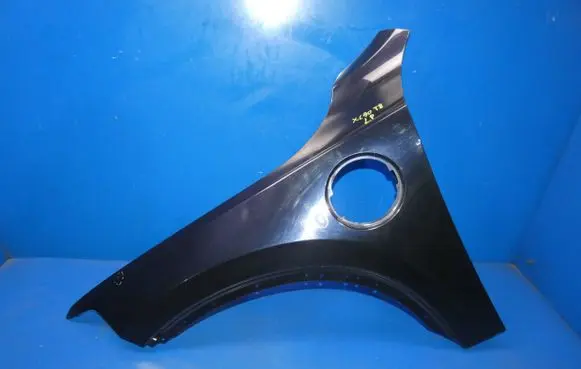 Volvo XC90 Fender 