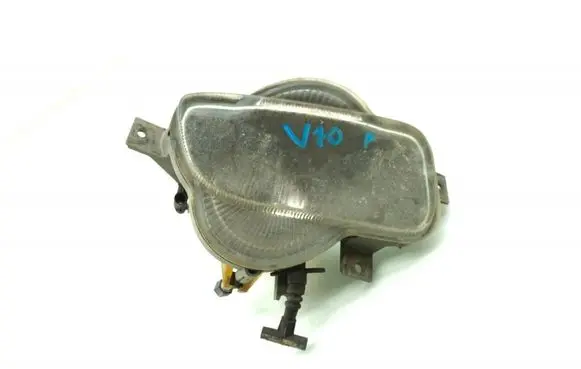 Volvo V70 Front fog light 8620229
