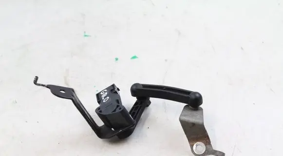 BMW 2 F44 Rear air suspension level height sensor 6881444 37146881444