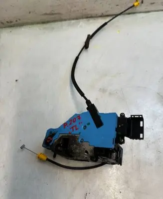 Peugeot 207 Rear door lock 24087816
