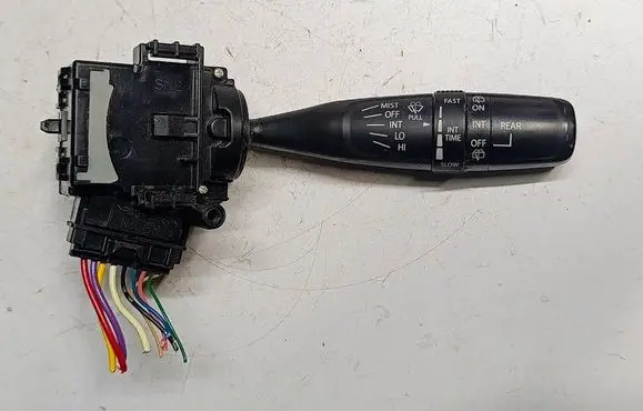 Suzuki SX4 S-Cross Wiper switch 321A584AW