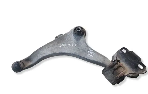 Volvo V70 Front lower control arm/wishbone 