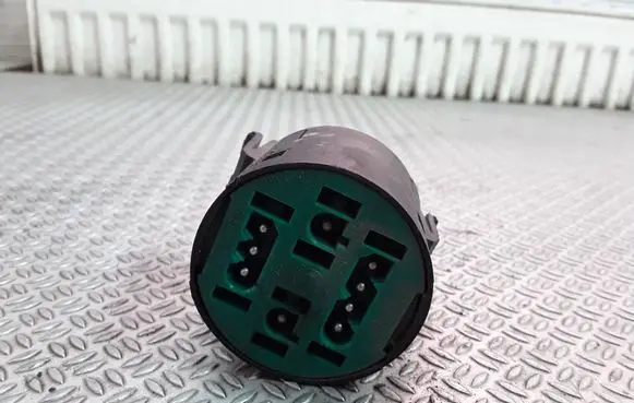BMW 5 E39 Parking PDC sensor speaker 65818360995