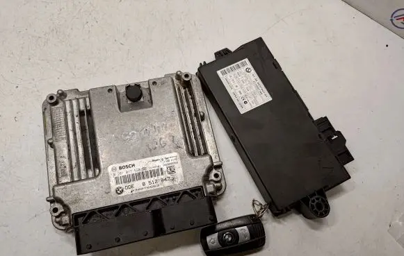BMW 3 E90 E91 Engine ECU kit and lock set 8512047 13618512047 0281017520