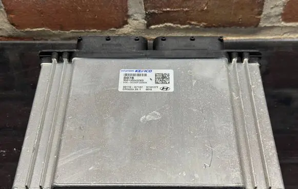 Hyundai Kona I Engine control unit/module 9001300432KD CPEGD3201 3911007107