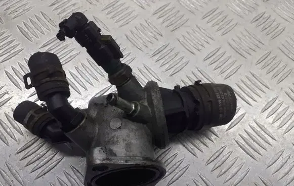 Opel Vectra C Thermostat housing V7055-88