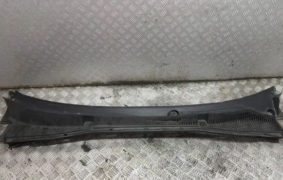 Subaru Legacy Wiper trim 91411AG010