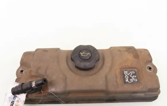 Peugeot 206 Rocker cam cover 
