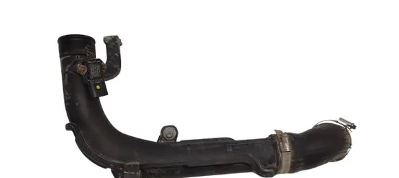 Intercooler hose/pipe