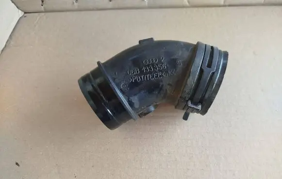 Audi A4 S4 B7 8E 8H Throttle body valve 06B133356S