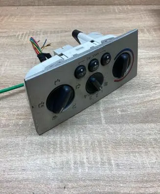 Opel Meriva A Climate control unit 93329465