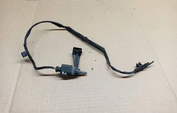 Audi A3 S3 8V Outside/external air temperature sensor