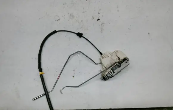Jeep Grand Cherokee Front door lock P04589924AG