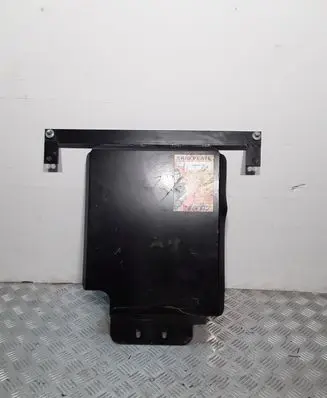 Mercedes-Benz E W124 Gearbox bottom protection 130271