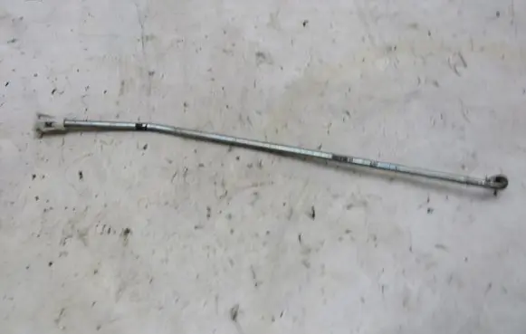 Mitsubishi Outlander Engine bonnet/hood prop rod/strut KRIS235789