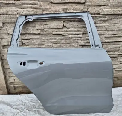 Rear door