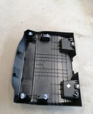 Dacia Sandero III Tailgate trim 909005257R