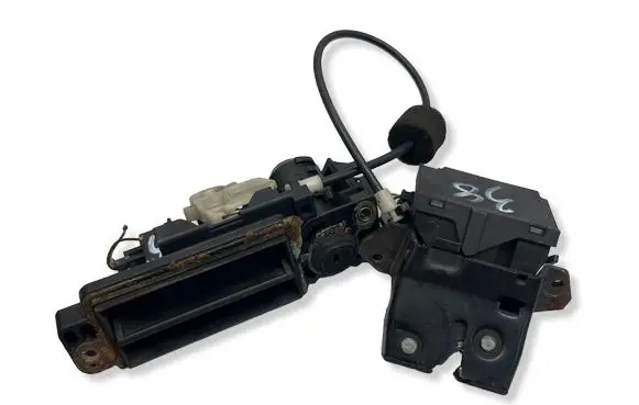 Mercedes-Benz CLK A209 C209 Loading door lock A1717500085 A2037500693