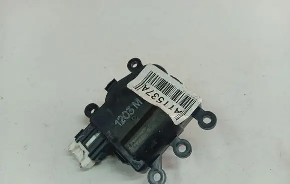 Mazda 3 II Air flap motor/actuator