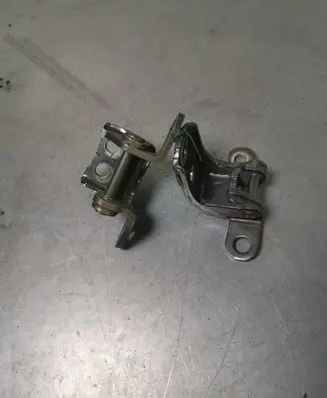 Honda CR-V Rear door hinge set WWRR