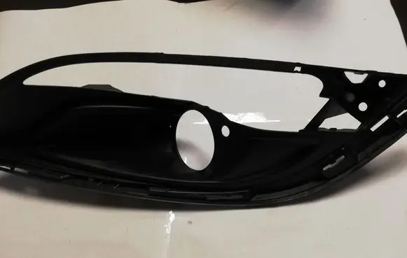 Opel Astra J Front bumper lower grill