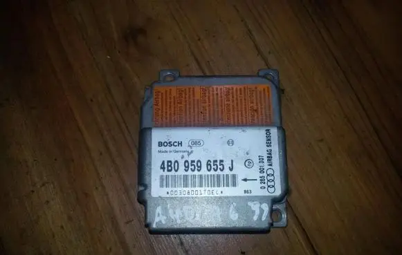 Audi A6 S6 C5 4B Airbag control unit/module 4b0959655j 0285001307