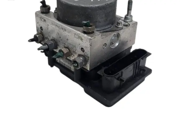Renault Clio III ABS Pump 0265800559 0265232077 8200747140