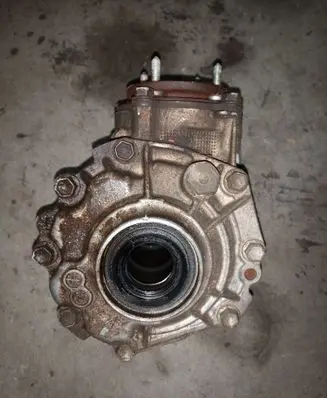 Toyota RAV 4 (XA30) Gearbox transfer box case 3RN106 W82