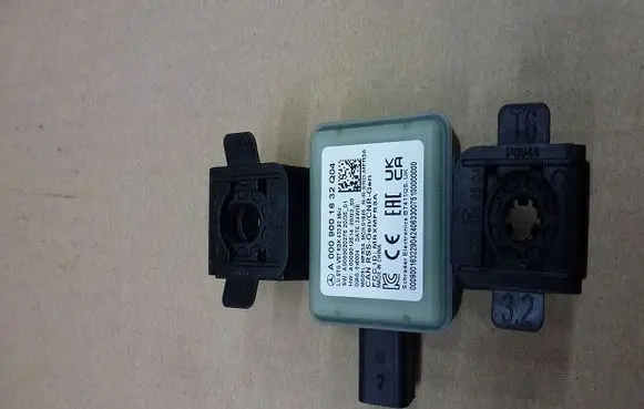 Mercedes-Benz X-class W470 Air pressure sensor A0009001632