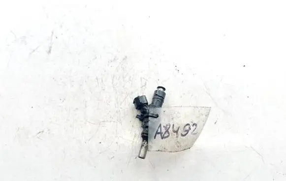 Fuel injector