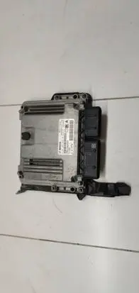 Peugeot Partner III Engine control unit/module 9818703480 1039T35437 CS003AACEM0