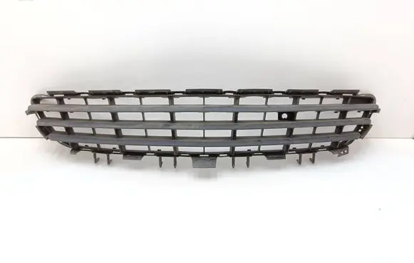 Opel Astra H Front bumper lower grill 13110303
