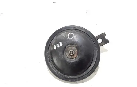 Hyundai Santa Fe Horn signal 28R000033