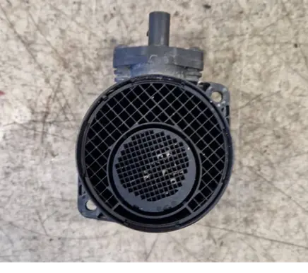 Volkswagen Golf V Mass air flow meter 0281002461 074906461B