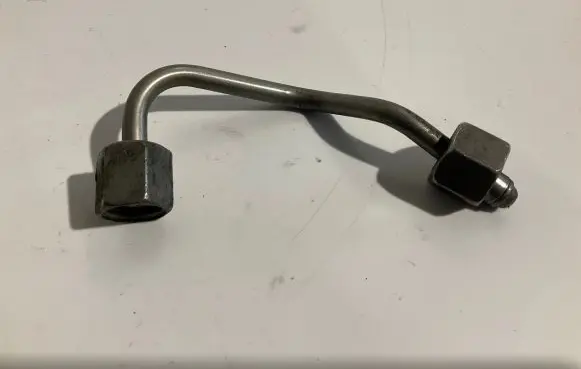 Mercedes-Benz E W212 Fuel injector supply line/pipe 