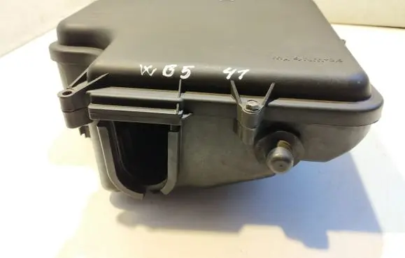Volkswagen PASSAT B5 Fuse box cover 8D1907613A 8D1907355B