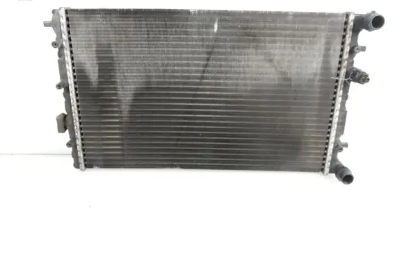 Skoda Fabia Mk1 (6Y) Coolant radiator 6Q0121253L