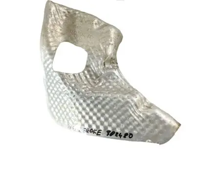 Jeep Grand Cherokee Heat shield in engine bay 68057698AE