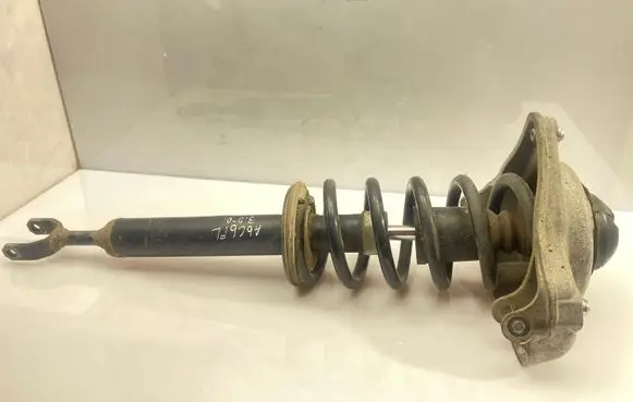 Front shock absorber with coil spring