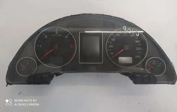 Audi A4 S4 B7 8E 8H Speedometer (instrument cluster) 8E0920901D 62536260