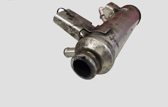 Opel Zafira B EGR valve cooler 55202430