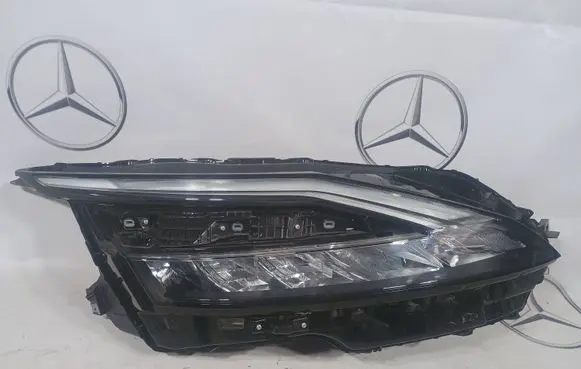 Nissan Qashqai Headlights/headlamps set 100-8DO2G