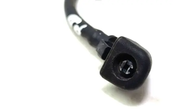 Mazda CX-3 Windshield washer spray nozzle 