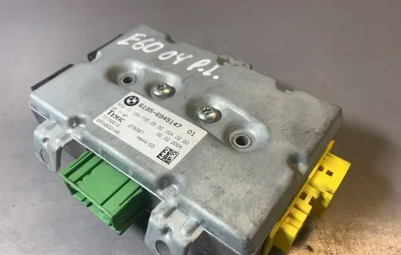 BMW 5 E60 E61 Door control unit/module 6945147 75789012 BBR4B02146