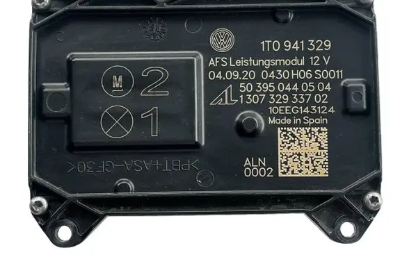 Volkswagen PASSAT CC Headlight ballast module Xenon 1T0941329