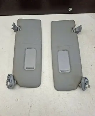 Sun visor