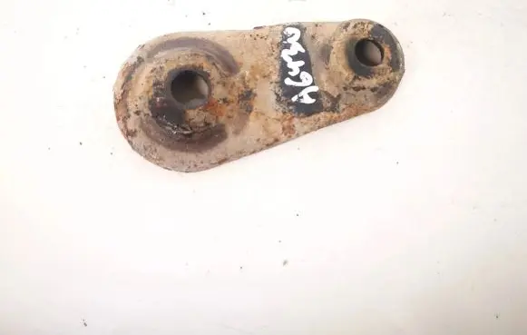 KIA Sorento Radiator mount bracket