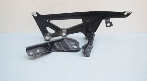 BMW X1 F48 F49 Fender mounting bracket 7355991 39280307