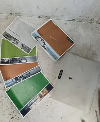 Smart ForFour I Owners service history hand book 